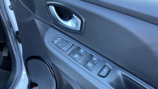 Renault Clio 0.9 TCE 90 GT Line 5dr Petrol Hatchback